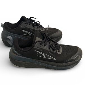 GUC Altra Women’s Paradigm 5 Black and Gray Athletic Shoes - size 7.5